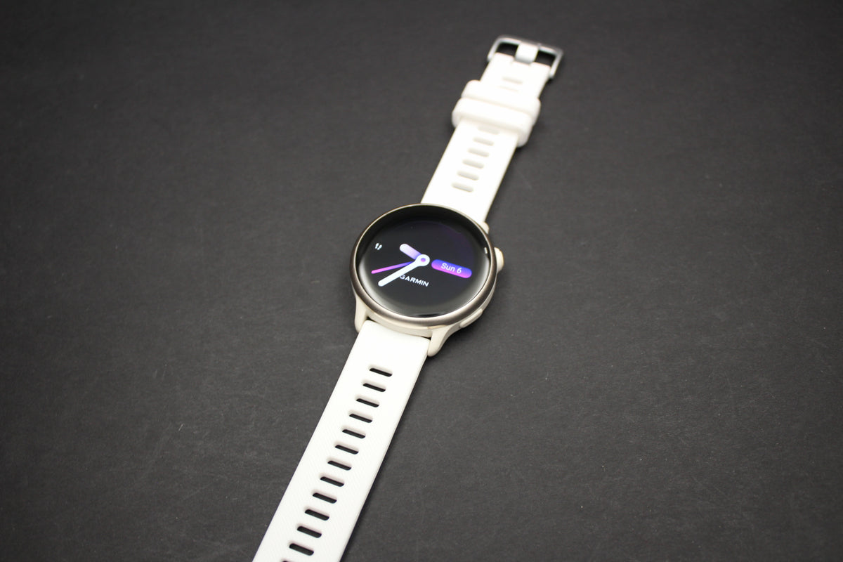 Garmin Vivoactive 6 – Refurbished