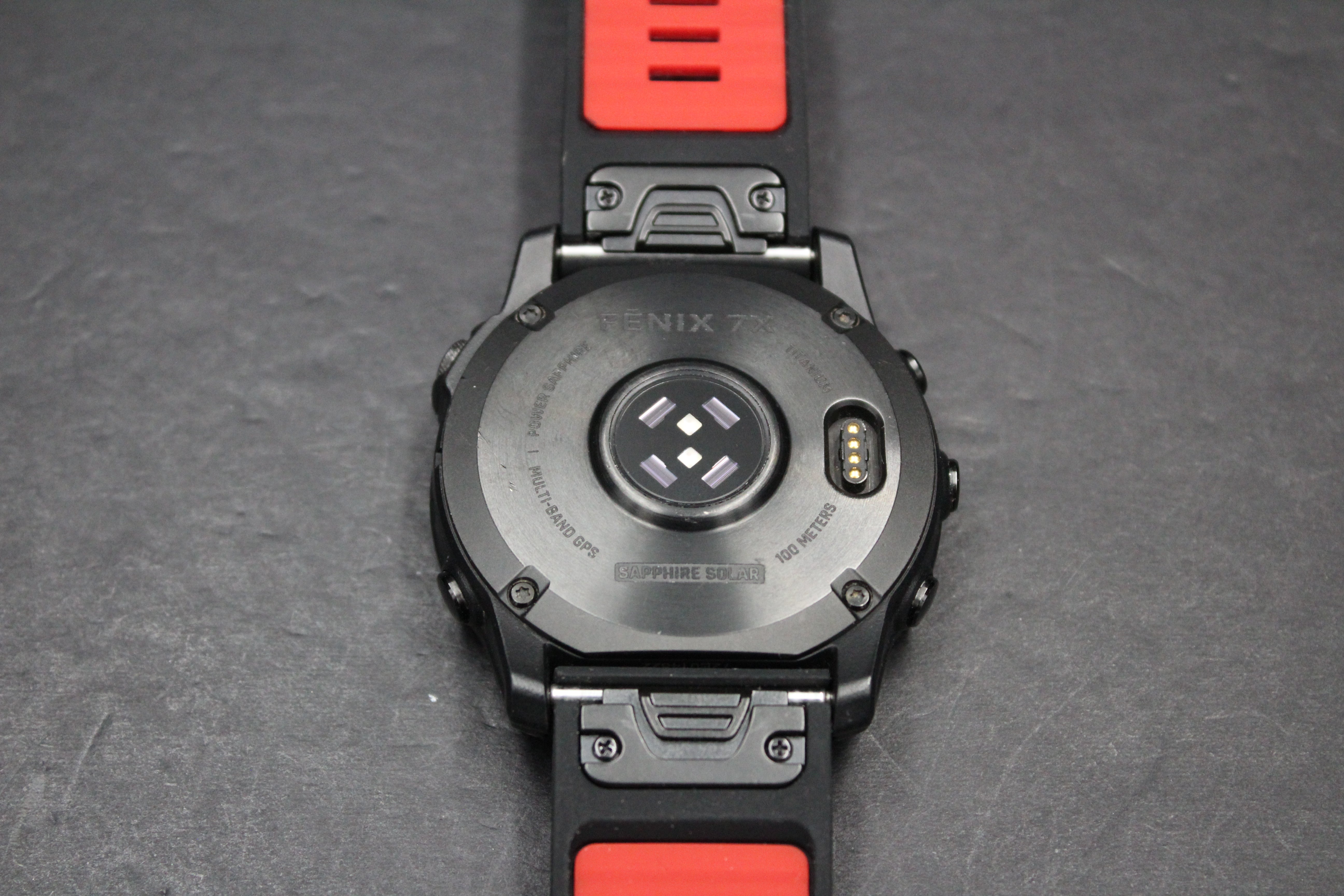 Garmin Fenix 7X Sapphire Solar - Refurbished