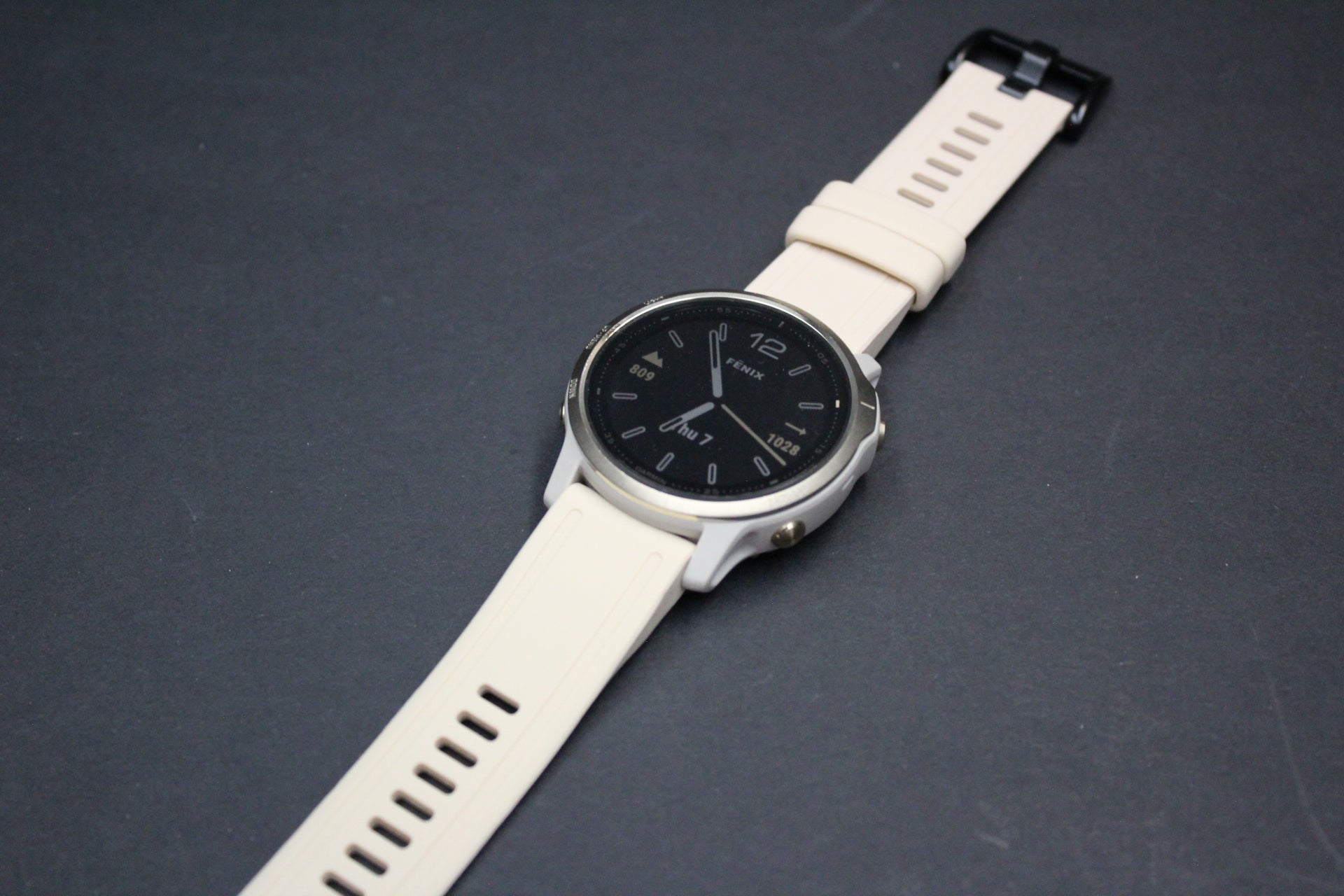Garmin Fenix 6S Sapphire (with Pro Features) - Refurbished