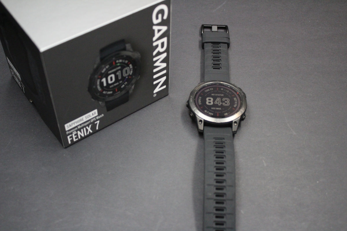 Garmin Fenix 7 Sapphire Solar - Refurbished