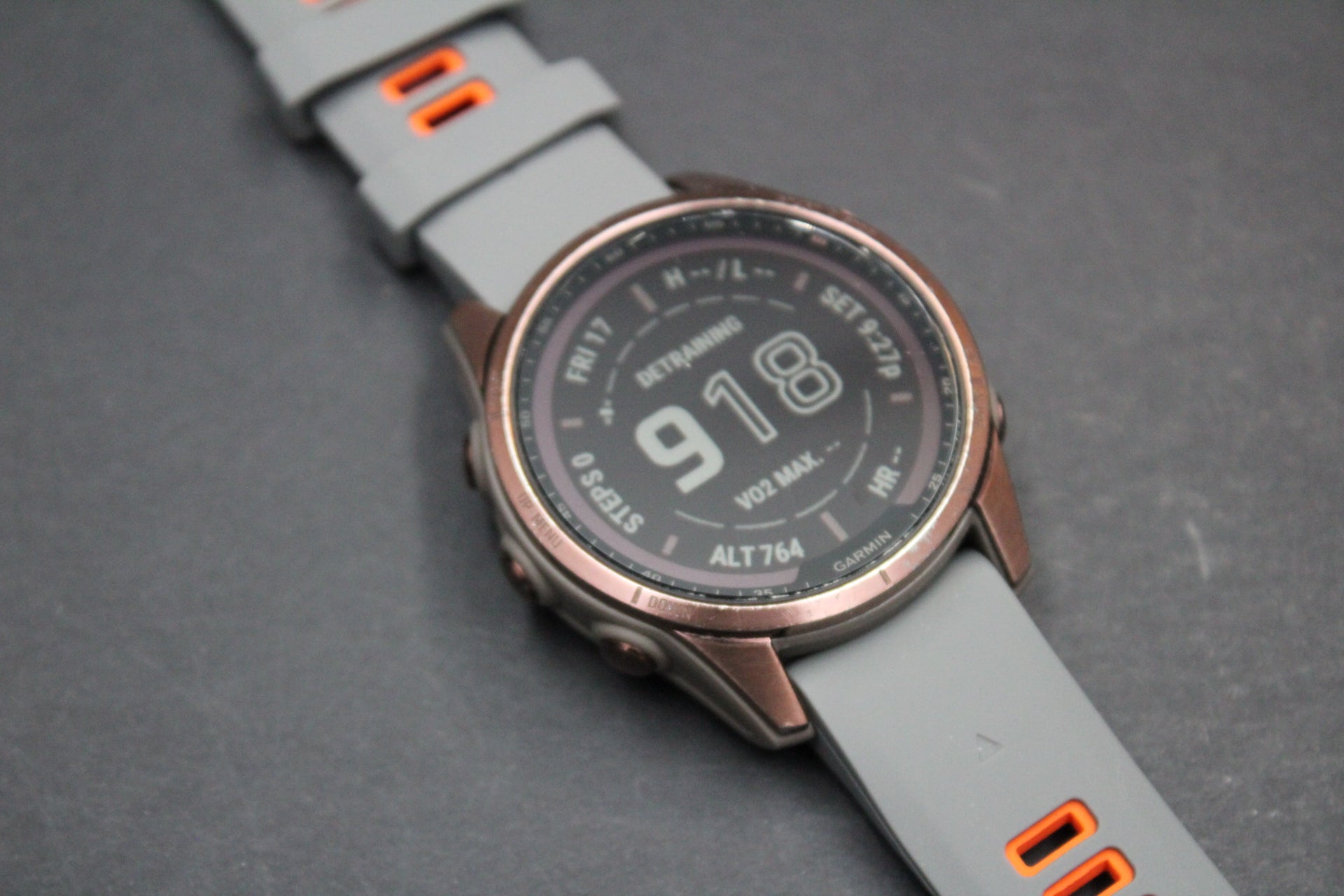 Garmin Fenix 7S Sapphire Solar - Refurbished