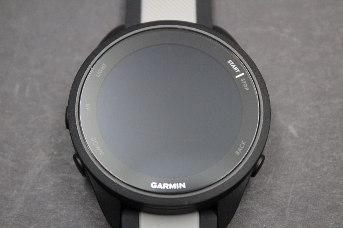 Garmin Forerunner 165 – Refurbished