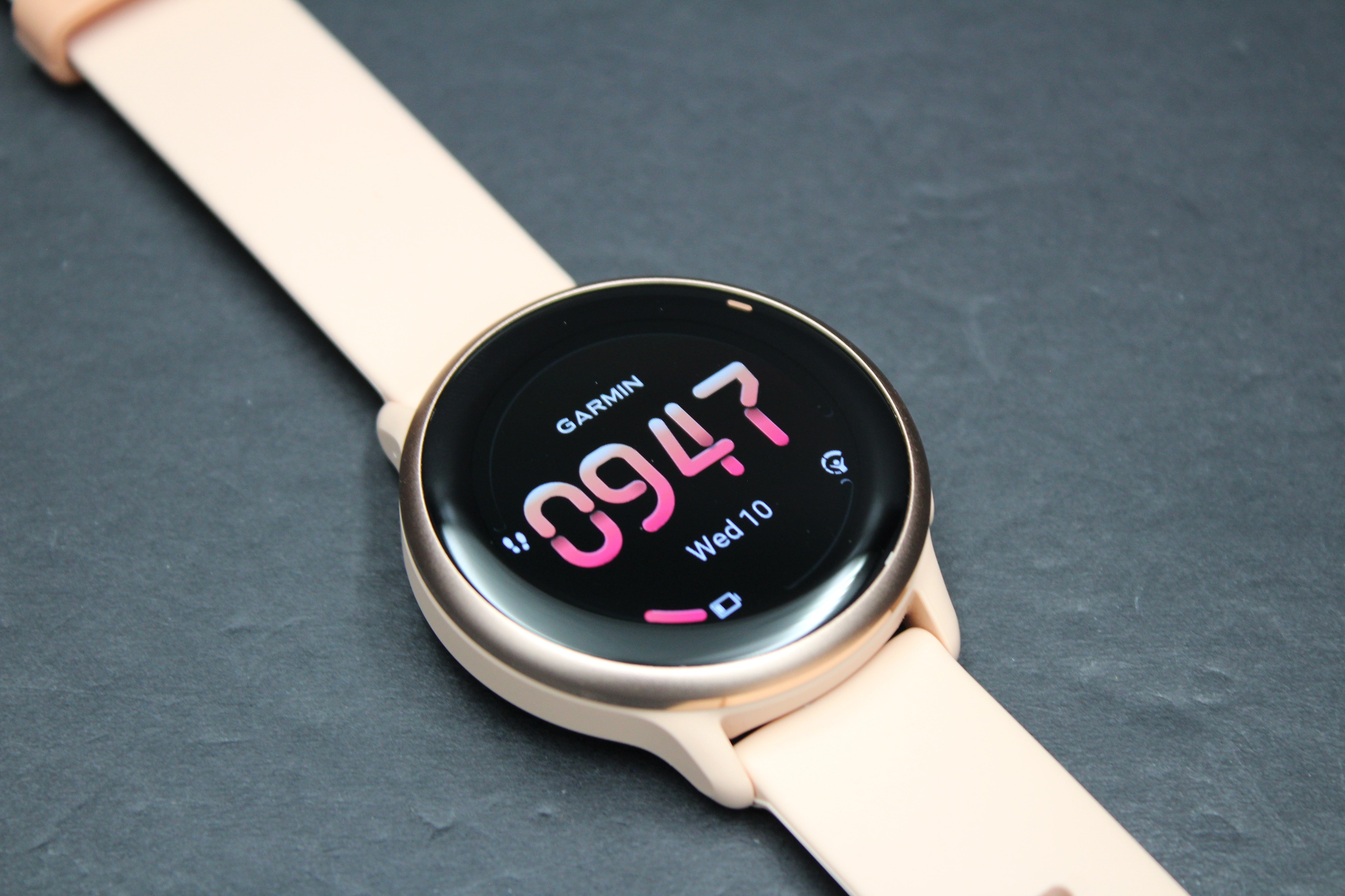 Garmin Vivoactive 6 – Refurbished