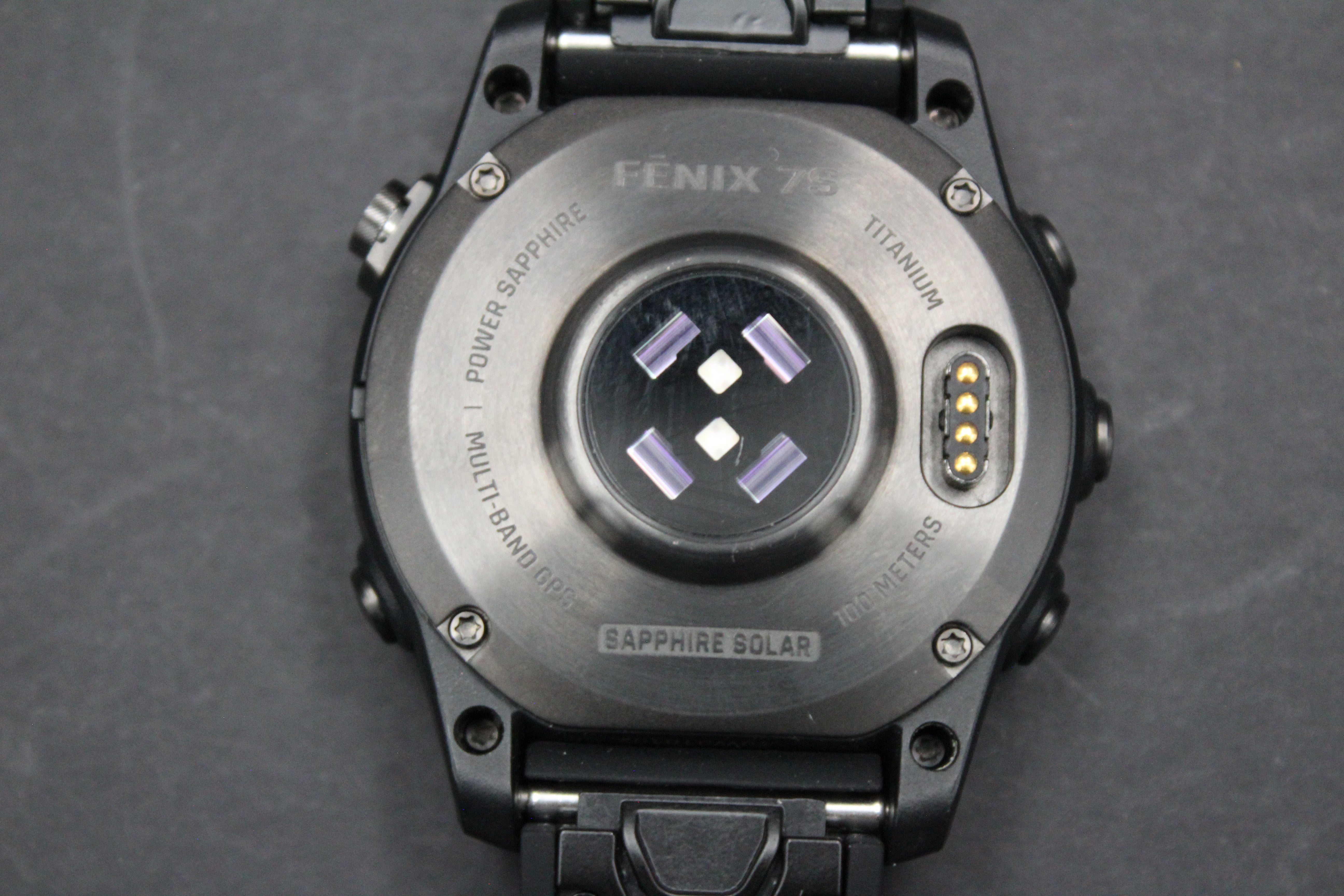 Garmin Fenix 7S Sapphire Solar - Refurbished