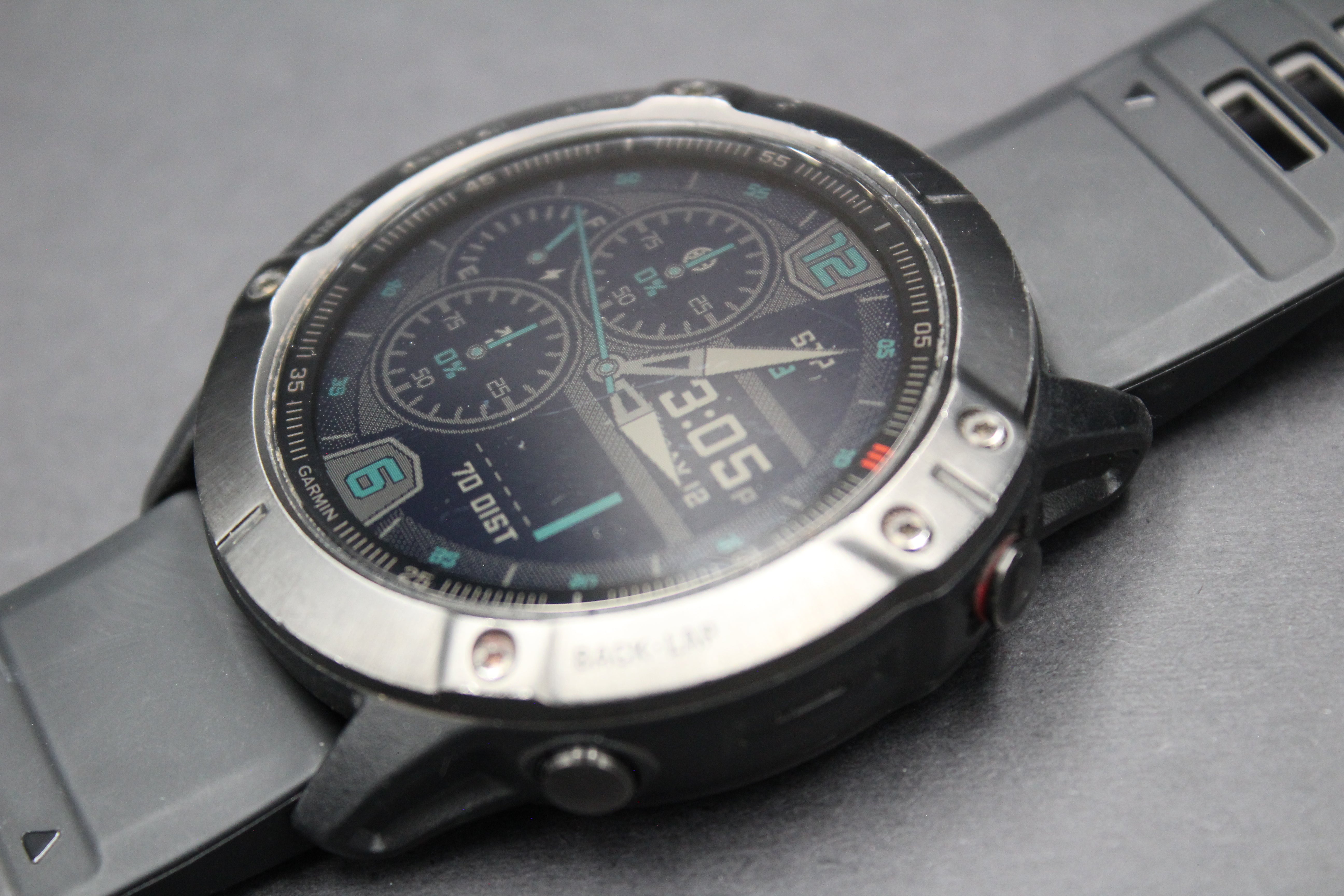Garmin Fenix 6X Sapphire (with Pro features) - Refurbished