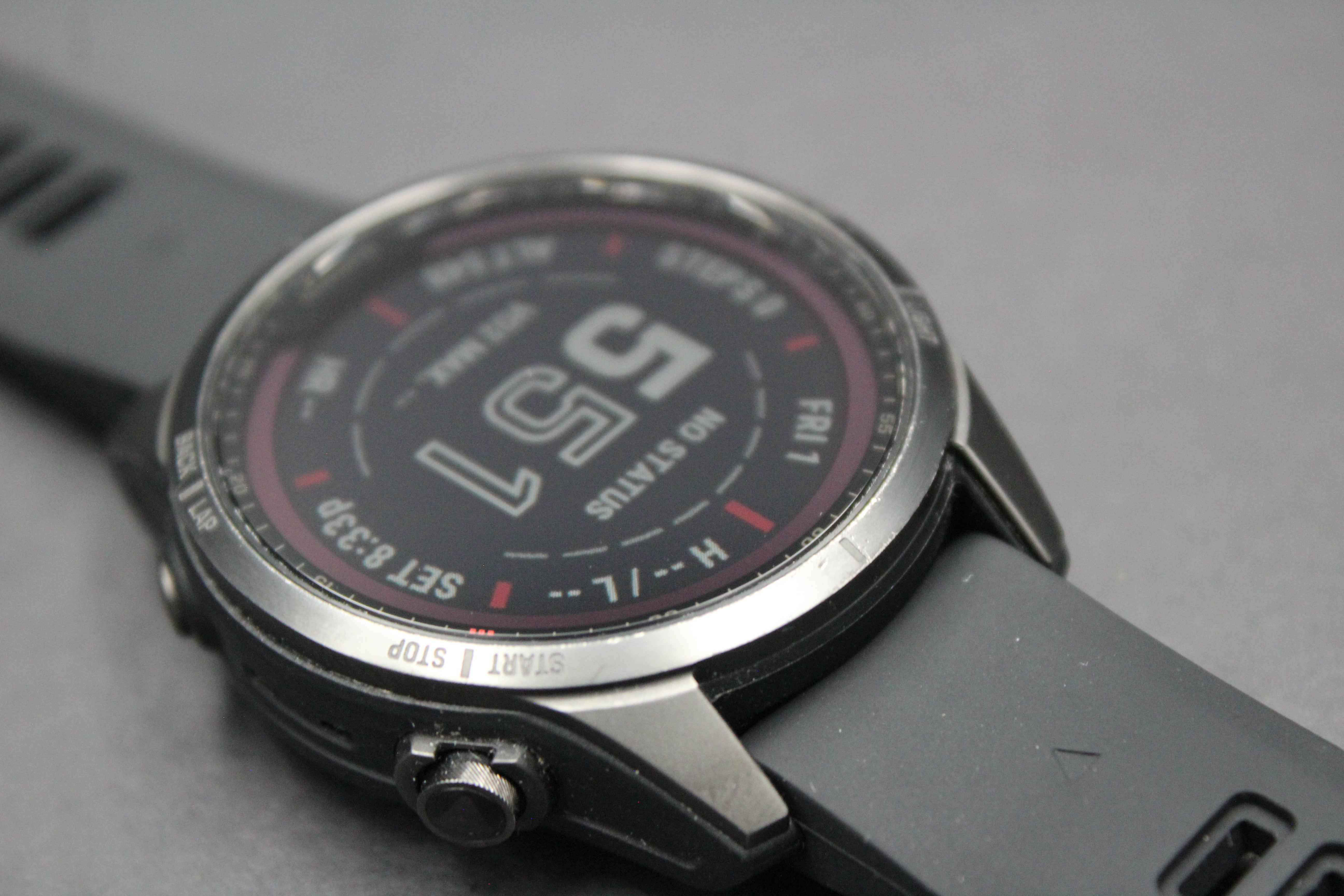 Garmin Fenix 7S Sapphire Solar - Refurbished