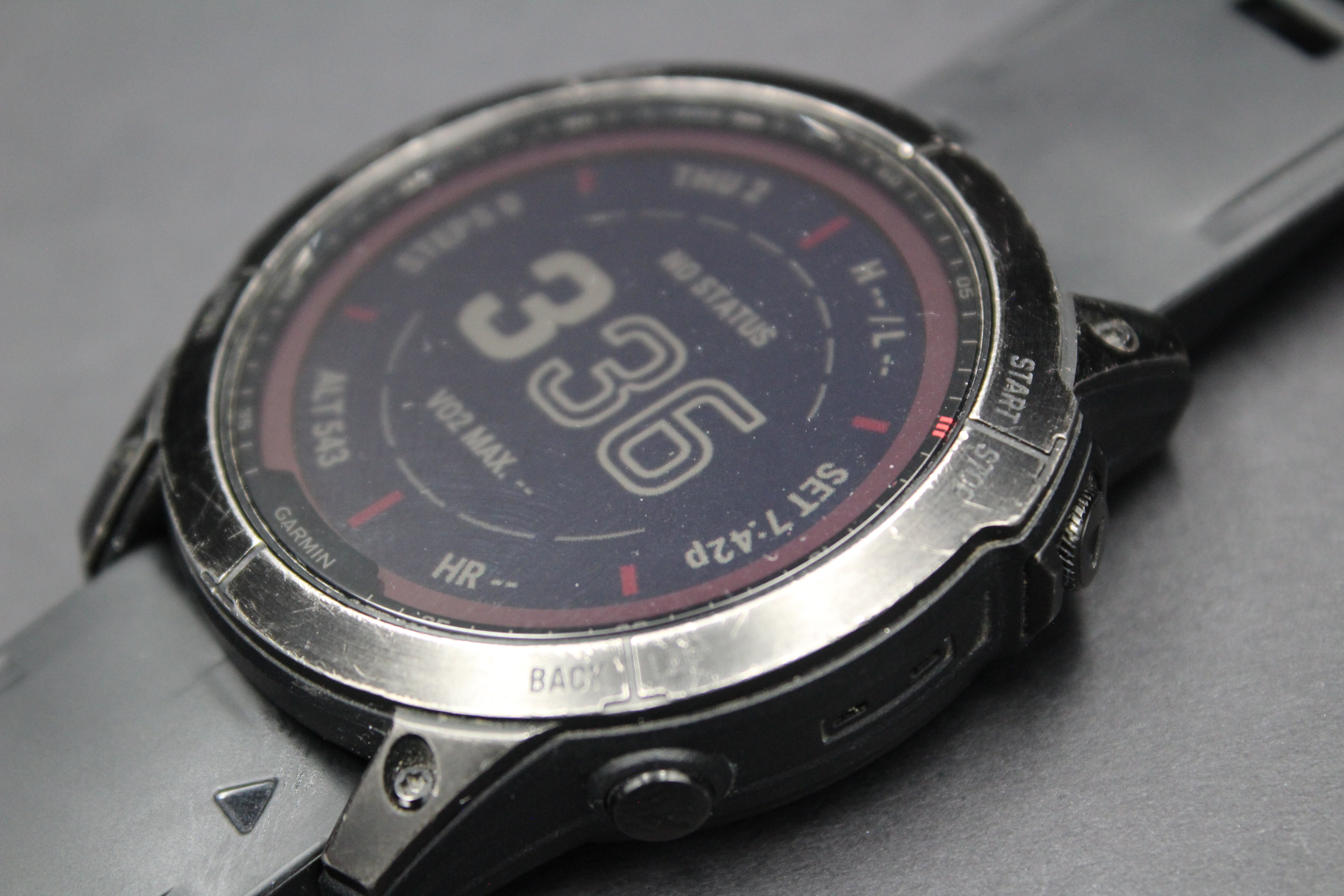 Garmin Fenix 7X Sapphire Solar - Refurbished