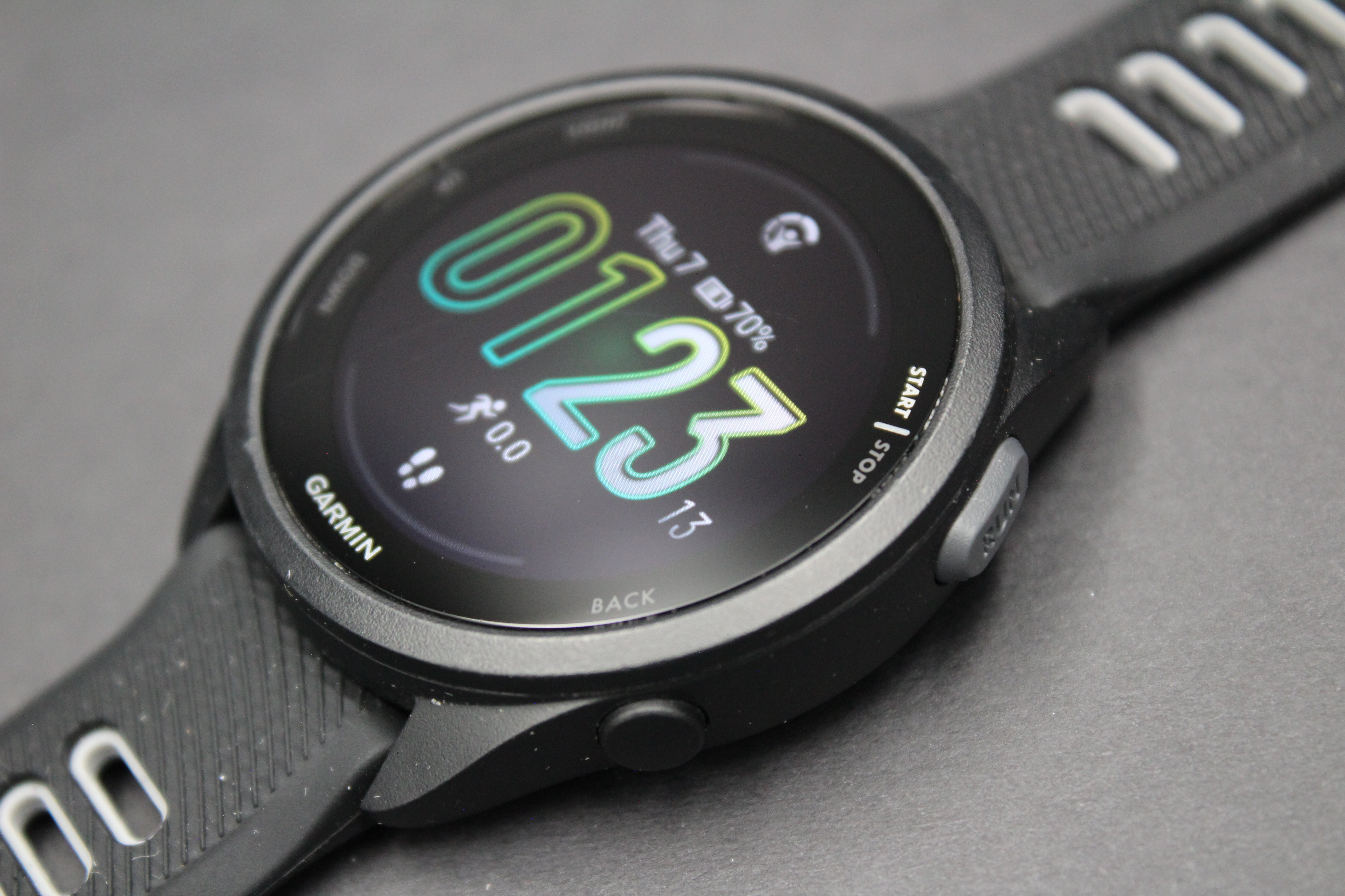 Garmin Forerunner 165 – Refurbished