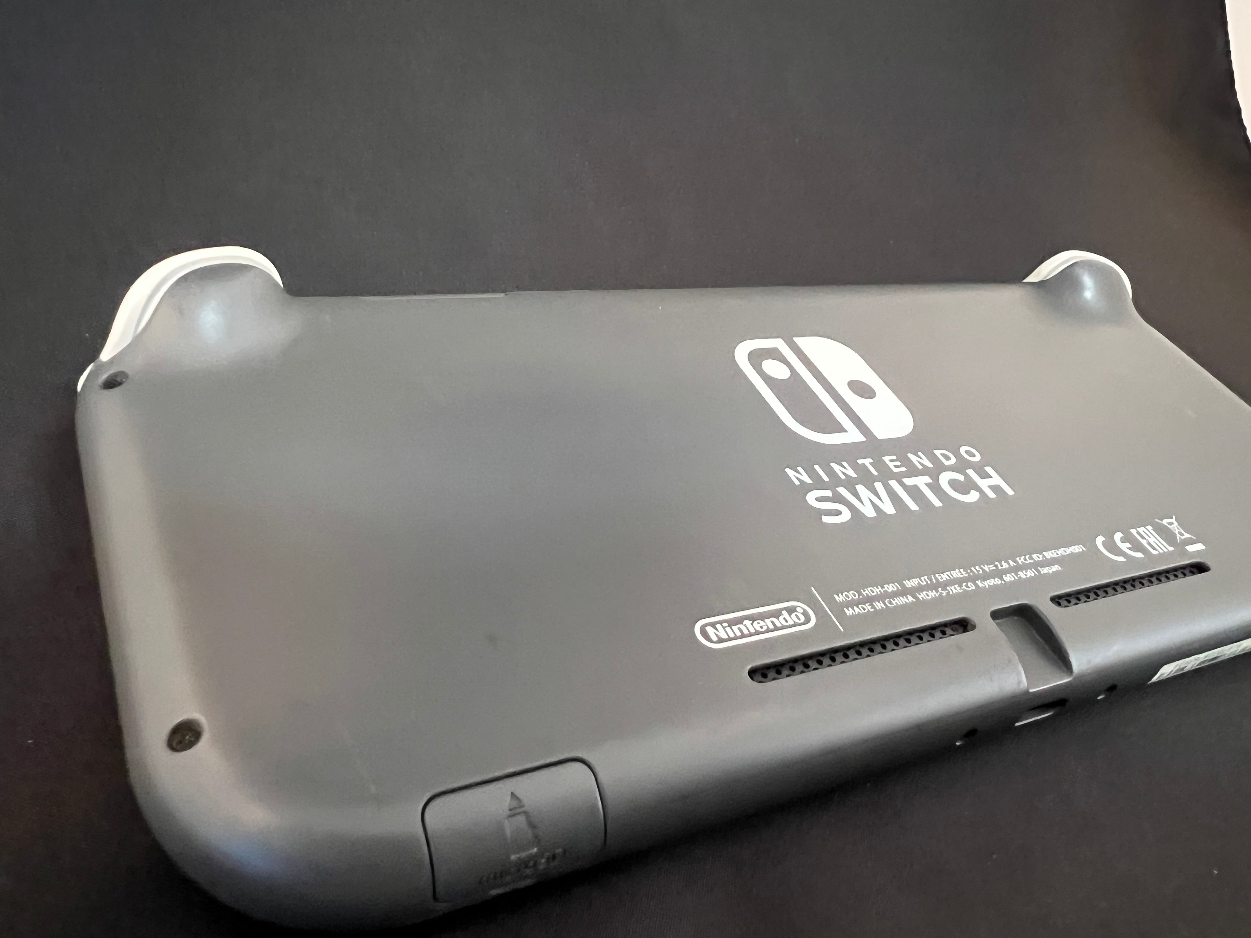 Refurbished Nintendo Switch Lite Console - 12 month warranty
